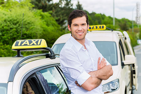 Taxi und Transfer- Service